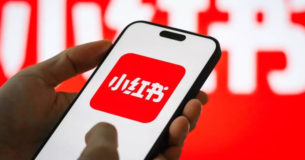 0_illustrations-of-tiktok-alternative-rednote-xiaohongshu-app
